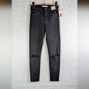 458- NWT Topshop Black Jamie Jeans